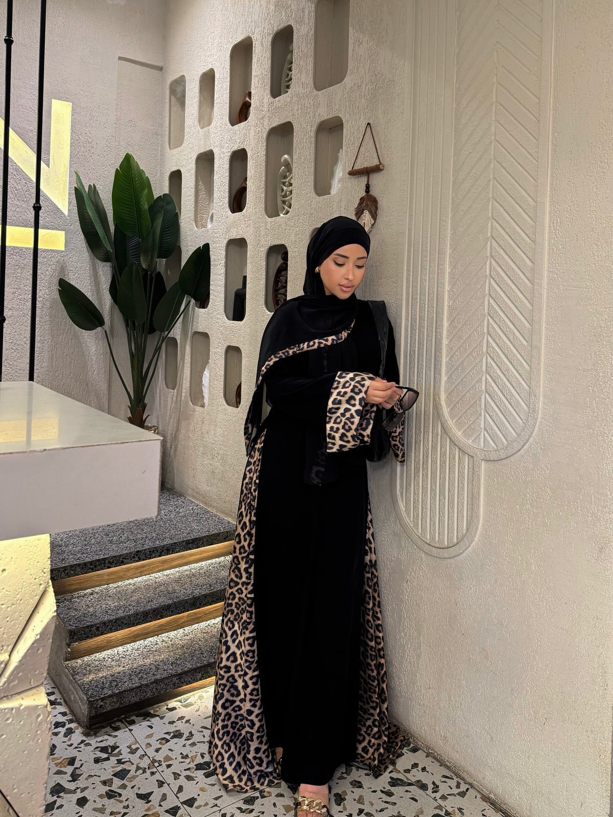 Dalida Abaya ( Tiger )