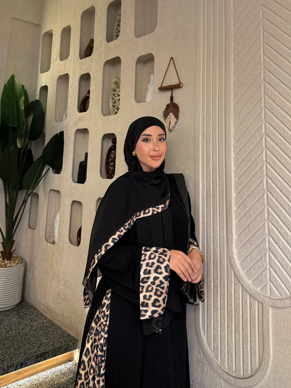 Dalida Abaya ( Tiger )